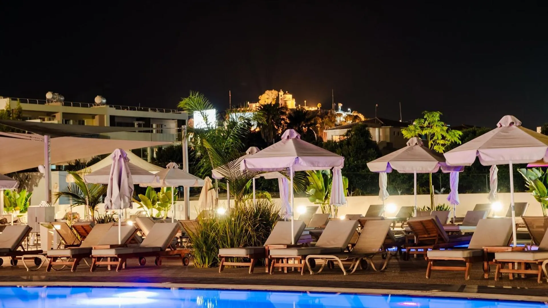 Somantonia Apartments Протарас