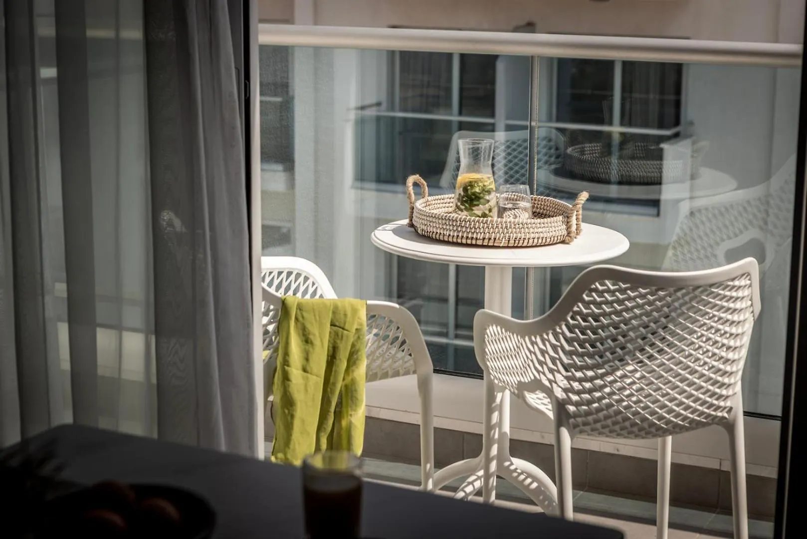 Somantonia Apartments Протарас